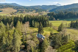 4050 Sylvester Dr, Hood River, OR 97031 - Photo 2