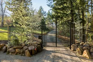 4050 Sylvester Dr, Hood River, OR 97031 - Photo 4
