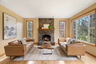 4050 Sylvester Dr, Hood River, OR 97031 - Photo 12
