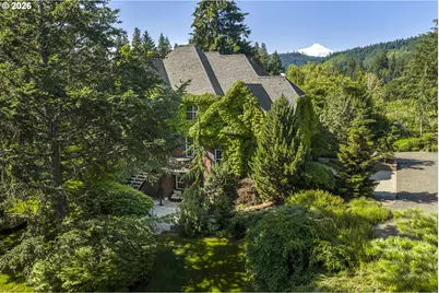4050 Sylvester Dr, Hood River, OR 97031 - Photo 2