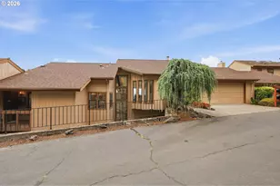602 Montara Way, Eugene, OR 97405 - Photo 2