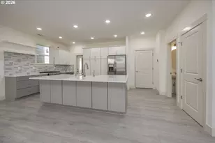 15158 NW Evelyn St, Portland, OR 97229 - Photo 8
