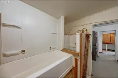 3162 Marine Dr, Astoria, OR 97103 - Photo 36