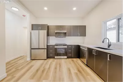 6300 N Amherst St, Portland, OR 97203 - Photo 4