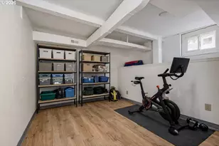 6300 N Amherst St, Portland, OR 97203 - Photo 12