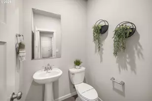 701 S 26th Pl, Ridgefield, WA 98642 - Photo 10