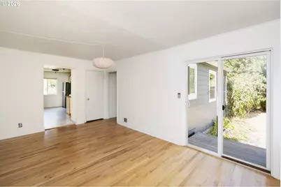 4546 NE 78th Pl, Portland, OR 97218 - Photo 16