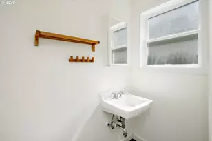 4546 NE 78th Pl, Portland, OR 97218 - Photo 26