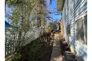 4115 SW Iowa St, Portland, OR 97221 - Photo 28