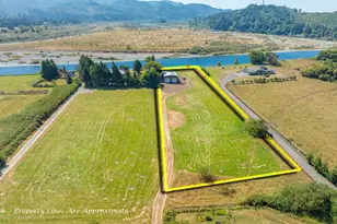 95452 N Bank Rogue River Rd, Gold Beach, OR 97444 - Photo 6