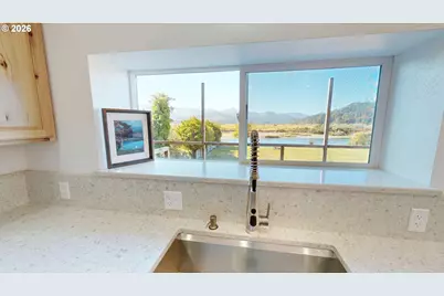 95452 N Bank Rogue River Rd, Gold Beach, OR 97444 - Photo 14