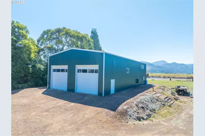 95452 N Bank Rogue River Rd, Gold Beach, OR 97444 - Photo 4