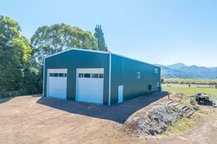 95452 N Bank Rogue River Rd, Gold Beach, OR 97444 - Photo 4