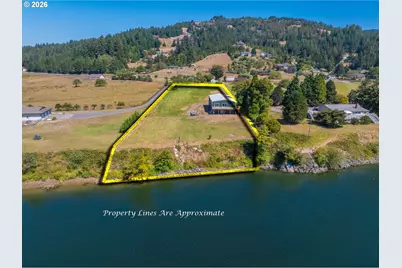 95452 N Bank Rogue River Rd, Gold Beach, OR 97444 - Photo 2
