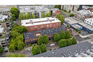 1009 NW Hoyt St, Portland, OR 97209 - Photo 40