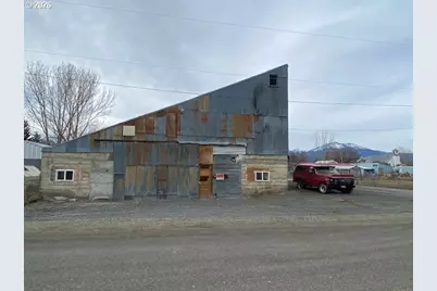 621 John St, Haines, OR 97833 - Photo 1