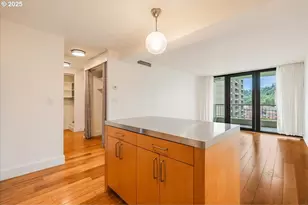 255 SW Harrison St, Portland, OR 97201 - Photo 14