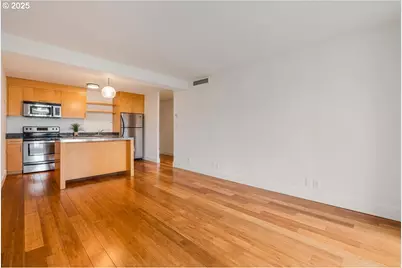 255 SW Harrison St #11A, Portland, OR 97201 - Photo 8