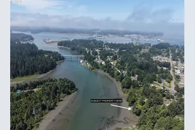 000 Sea Spray, Coos Bay, OR 97420 - Photo 10