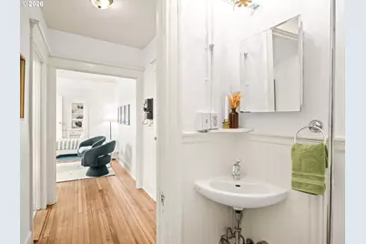 2109 NW Irving St #411, Portland, OR 97210 - Photo 28