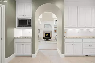 5436 SW Champion Pl, Portland, OR 97225 - Photo 6