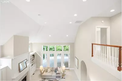 5436 SW Champion Pl, Portland, OR 97225 - Photo 26