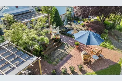 511 Oak St, Oakland, OR 97462 - Photo 40