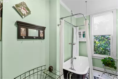 511 Oak St, Oakland, OR 97462 - Photo 18