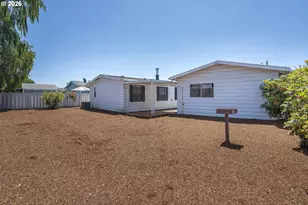 4730 Auburn Rd NE, Salem, OR 97301 - Photo 32