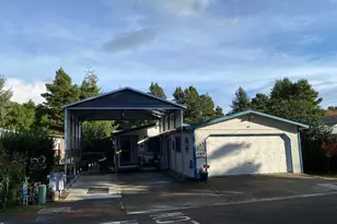 1600 Rhododendron Dr, Florence, OR 97439 - Photo 2