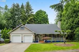 13217 SE Blackberry Cir, Portland, OR 97236 - Photo 2