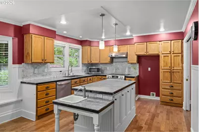 13217 SE Blackberry Cir, Portland, OR 97236 - Photo 20