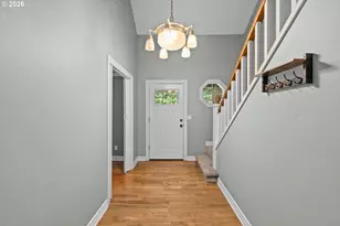 13217 SE Blackberry Cir, Portland, OR 97236 - Photo 8