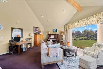 300 Golf Course Rd, Echo, OR 97826 - Photo 6