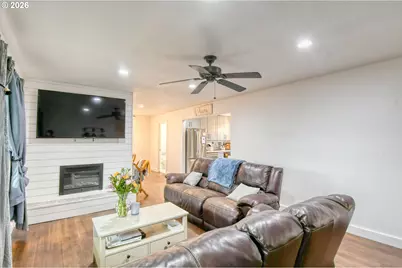 1390 W Orchard Ave, Hermiston, OR 97838 - Photo 4