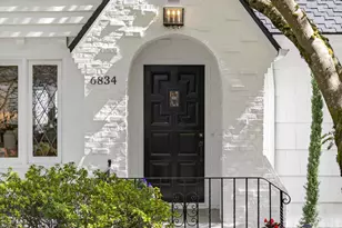 6834 SE Reed College Pl, Portland, OR 97202 - Photo 2