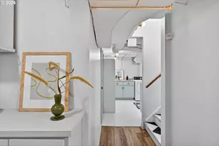 6834 SE Reed College Pl, Portland, OR 97202 - Photo 28