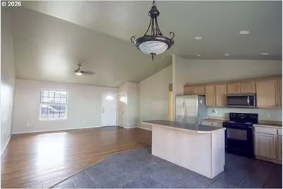 114 18th St, La Grande, OR 97850 - Photo 6