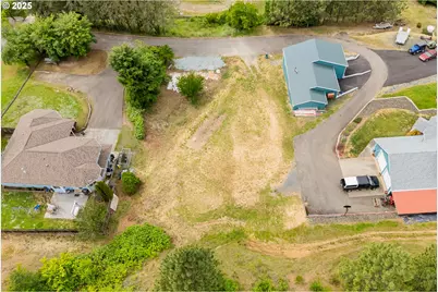 1140 Arburnia St, Myrtle Creek, OR 97457 - Photo 8