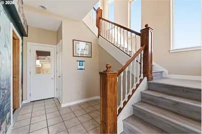 539 SW Park St, Newport, OR 97365 - Photo 26