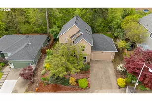 17377 Wake Robin Cir, Oregon City, OR 97045 - Photo 1
