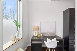 900 NE 81st Ave, Portland, OR 97213 - Photo 22