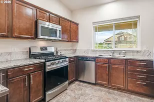 3201 Oxford St, Woodburn, OR 97071 - Photo 16