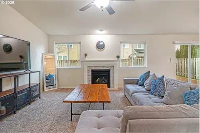 3201 Oxford St, Woodburn, OR 97071 - Photo 4