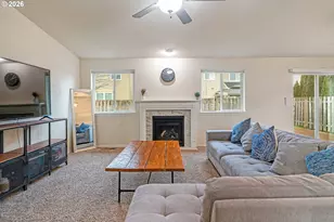 3201 Oxford St, Woodburn, OR 97071 - Photo 4