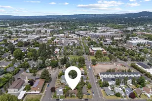 12425 SW 7th St, Beaverton, OR 97005 - Photo 32