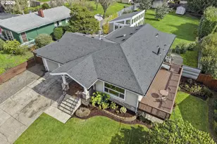 4704 SW 53rd Ave, Portland, OR 97221 - Photo 46