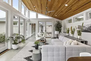 4704 SW 53rd Ave, Portland, OR 97221 - Photo 22