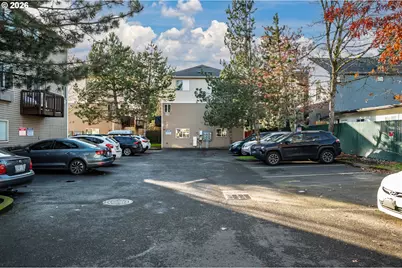3317 SE 122nd Ave #14, Portland, OR 97236 - Photo 1