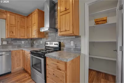 15165 Woodburn Monitor Rd NE, Mount Angel, OR 97362 - Photo 14